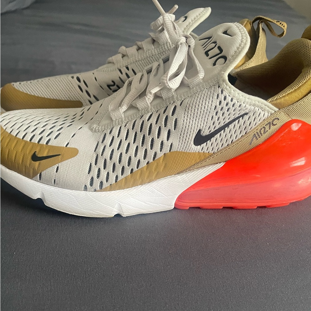 Authentic Women’s Nike Air Max 270